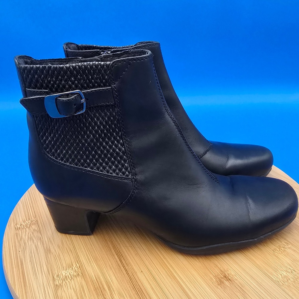 Clarks Rosalyn Women's Black Leather Ankle Boots Heel Zip Up Buckle Accents US 9
